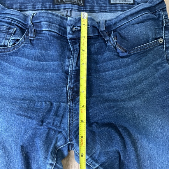 Guess Curvy Sophia Skinny Jeans - Picture 6 of 10